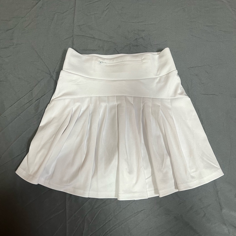Werena White Pleated Athletic Skort – Size XS